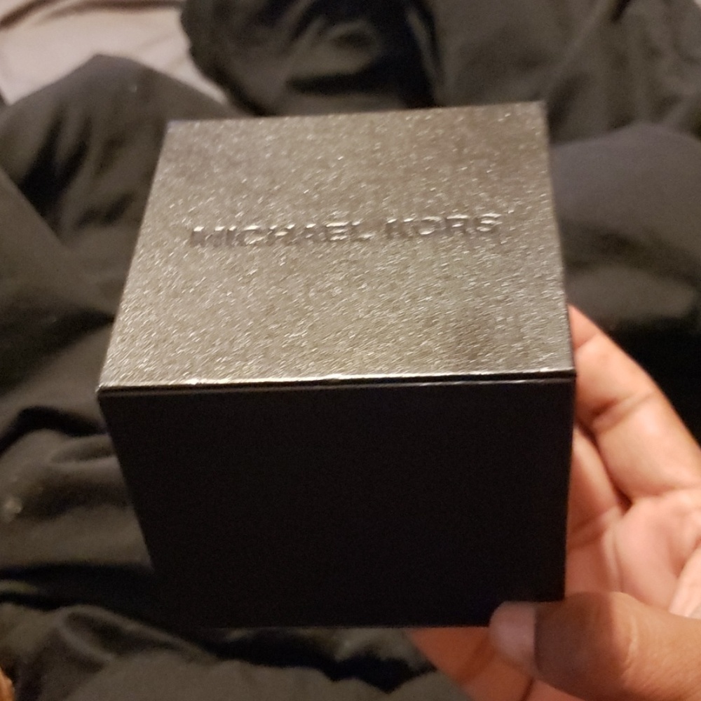 Micheal Kors mens Watch MK-8427 - Picture 4 of 4